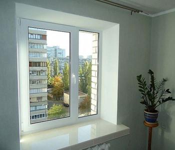 Изображение Окно в девятиэтажный панельный дом